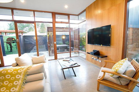 Sticky Rice Villas - Perths Hotel 24