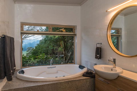 Adelaide Hills Retreats - Perths Hotel 34