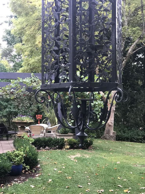 Adelaide Hills Retreats - Perths Hotel 21