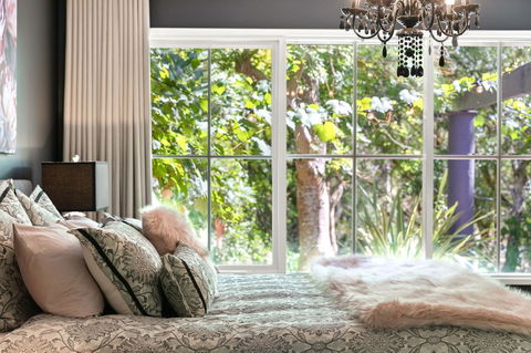 Adelaide Hills Retreats - Perths Hotel 35