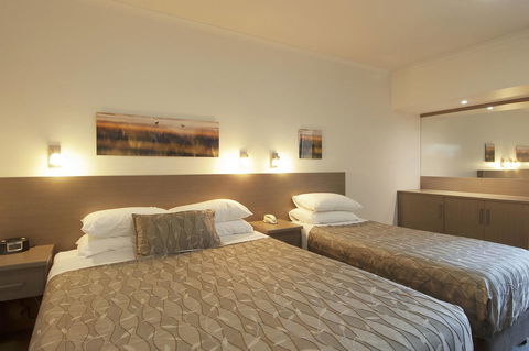 Loxton Community Hotel Motel - Perths Hotel 19