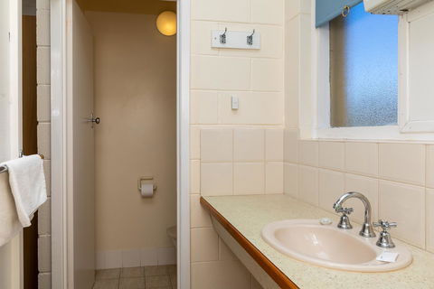 Blue Seas Motel - Perths Hotel 9