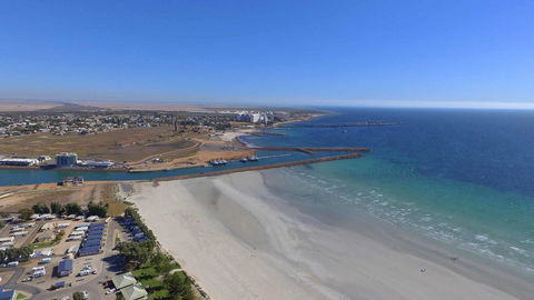 Wallaroo Holiday Park - Perths Hotel 13