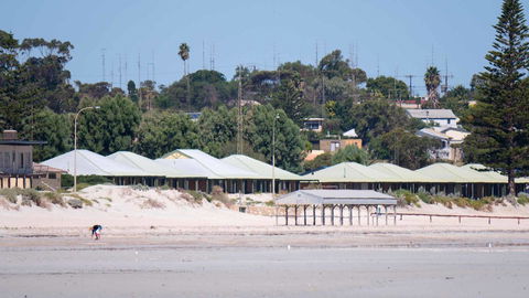 Wallaroo Holiday Park - Perths Hotel 10