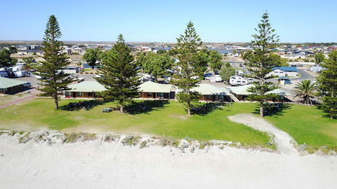 Wallaroo Holiday Park - Perths Hotel 0