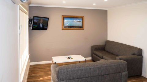 Wallaroo Holiday Park - Perths Hotel 23