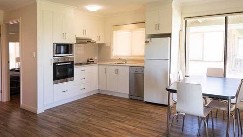 Wallaroo Holiday Park - Perths Hotel 21