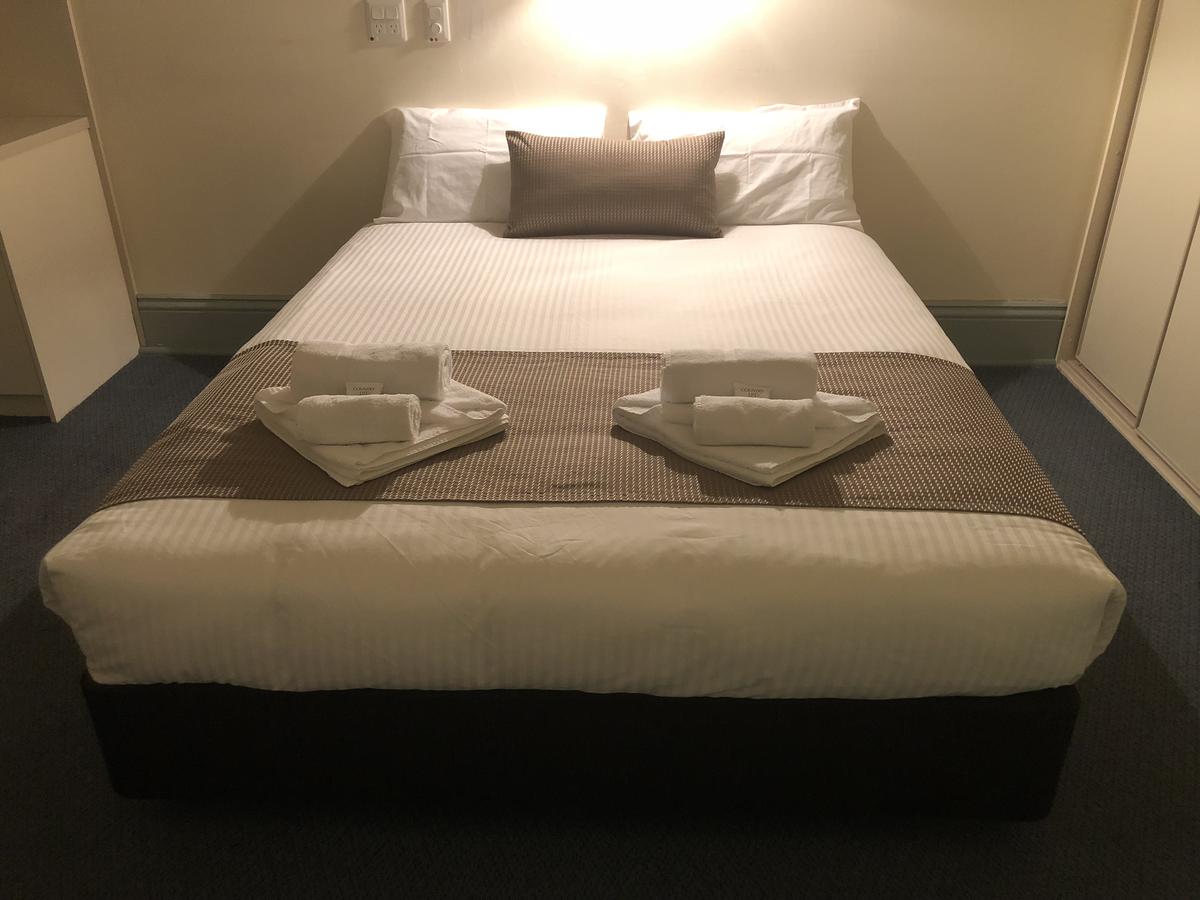  Perths Hotel