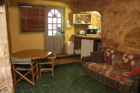 The Underground Motel - Perths Hotel 1