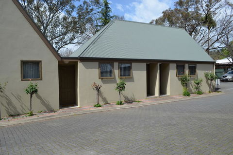 Hahndorf Motel - Perths Hotel 15