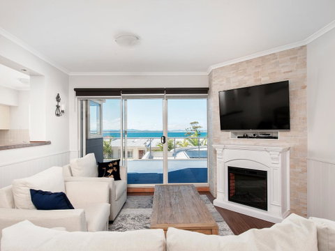 Ramada Resort By Wyndham Shoal Bay - Perths Hotel 10