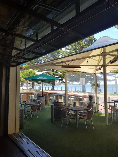 Pier Hotel Port Lincoln - Perths Hotel 30