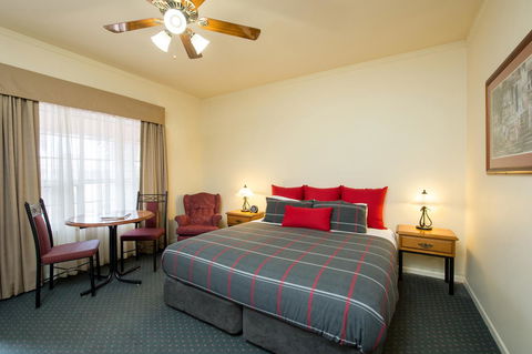 Breakfree Port Pirie - Perths Hotel 34