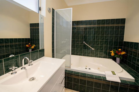 Breakfree Port Pirie - Perths Hotel 32