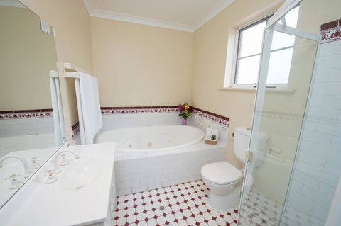 Breakfree Port Pirie - Perths Hotel 38