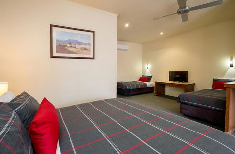 Breakfree Port Pirie - Perths Hotel 25