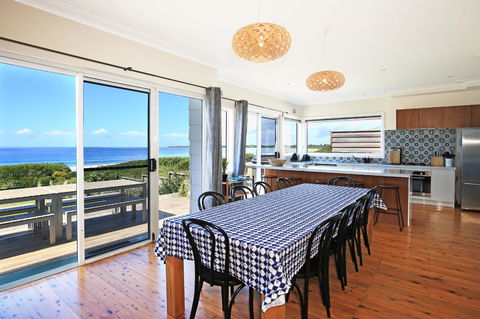 Culburra Beachhouse - Perths Hotel 6