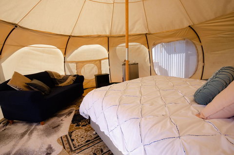 Bukirk Glamping & Fancy Coops - Perths Hotel 5