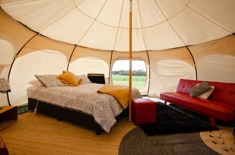Bukirk Glamping & Fancy Coops - Perths Hotel 2