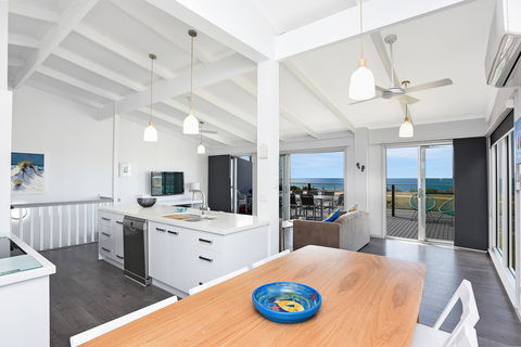 Sorrento - Aldinga Beach - Perths Hotel 2