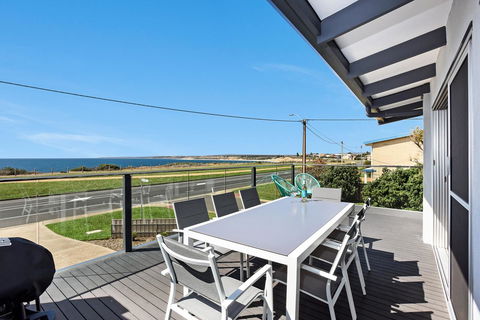 Sorrento - Aldinga Beach - Perths Hotel 17