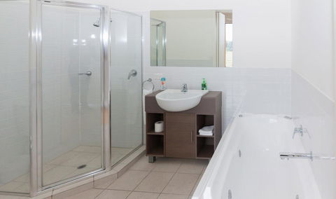 South Shores Yellowfin Villa 96 - South Shores Normanville - Perths Hotel 11