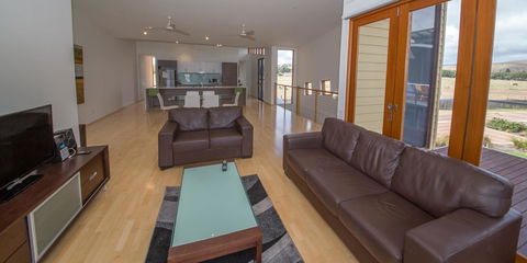 South Shores Yellowfin Villa 96 - South Shores Normanville - Perths Hotel 1
