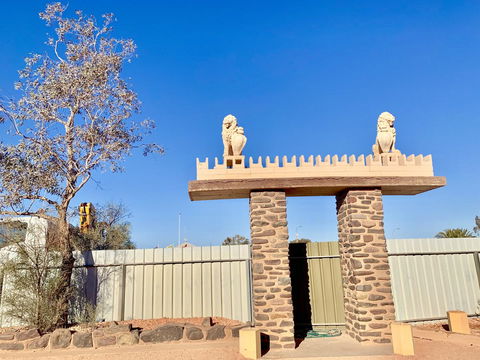 Opal Inn Hotel, Motel, Caravan Park - Perths Hotel 35