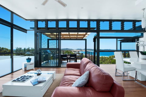 One Mile Retreat - Perths Hotel 0