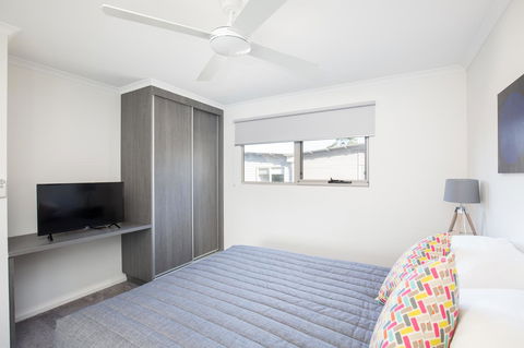 Blue Lake Holiday Park - Perths Hotel 25