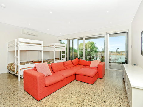 Muse On The Murray - Perths Hotel 34