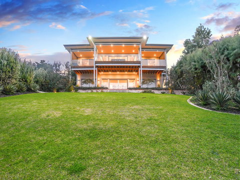 Muse On The Murray - Perths Hotel 7