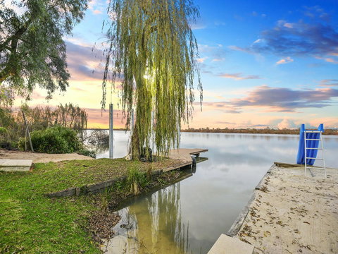 Muse On The Murray - Perths Hotel 3