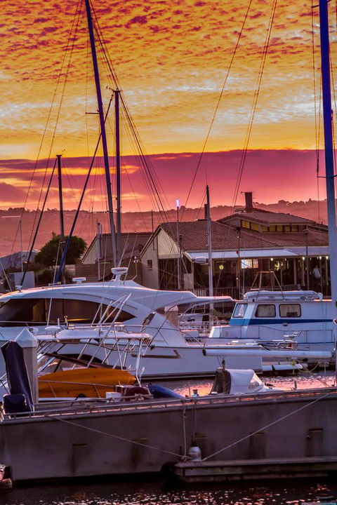 Marina Reflections - Perths Hotel 19