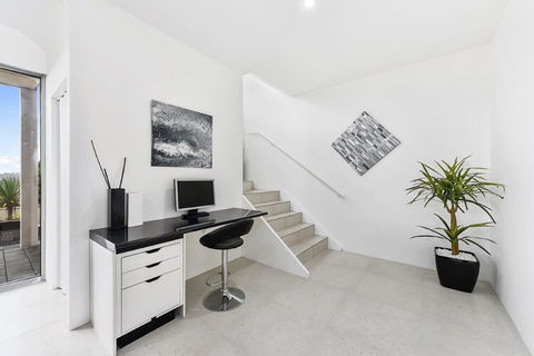 KENNEDY EXECUTIVE TOWNHOUSE - Perths Hotel 8