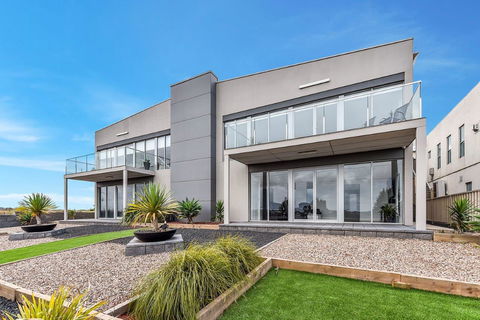 KENNEDY EXECUTIVE TOWNHOUSE - Perths Hotel 15