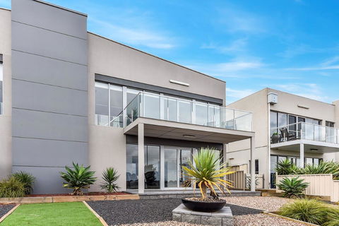 KENNEDY EXECUTIVE TOWNHOUSE - Perths Hotel 17