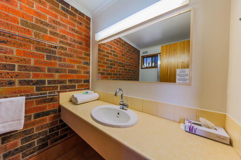 Country Roads Motor Inn Naracoorte - Perths Hotel 33