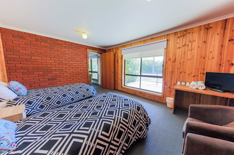 Country Roads Motor Inn Naracoorte - Perths Hotel 15