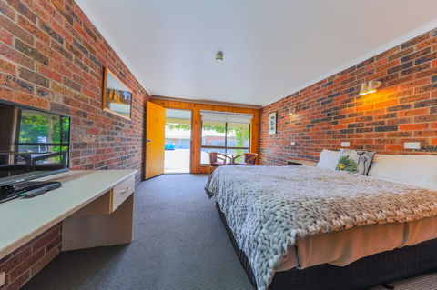 Country Roads Motor Inn Naracoorte - Perths Hotel 4