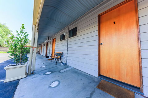 Country Roads Motor Inn Naracoorte - Perths Hotel 31