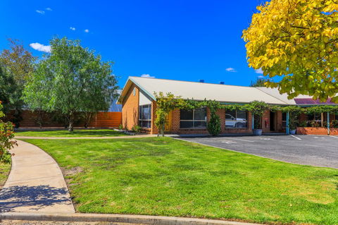 Country Roads Motor Inn Naracoorte - Perths Hotel 13