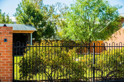 Country Roads Motor Inn Naracoorte - Perths Hotel 44