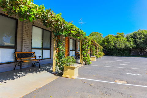 Country Roads Motor Inn Naracoorte - Perths Hotel 26