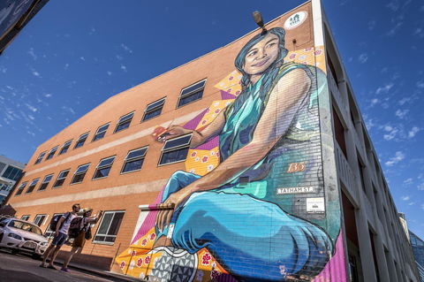 YHA Adelaide Central - Perths Hotel 0