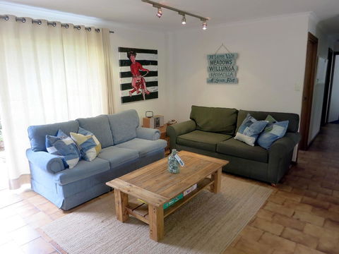 A2@Port Willy - Perths Hotel 15