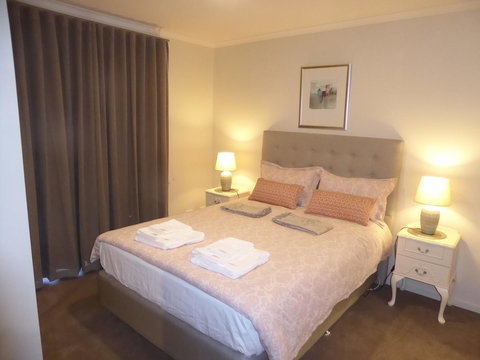 ADELAIDE CENTRAL APARTMENT - 3BR, 2BATH & CARPARK - Perths Hotel 11