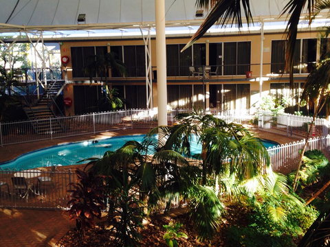 Nightcap At Roxby Downs - Perths Hotel 9