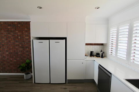 Southern Sands\' Beachfront Apartment - Perths Hotel 9