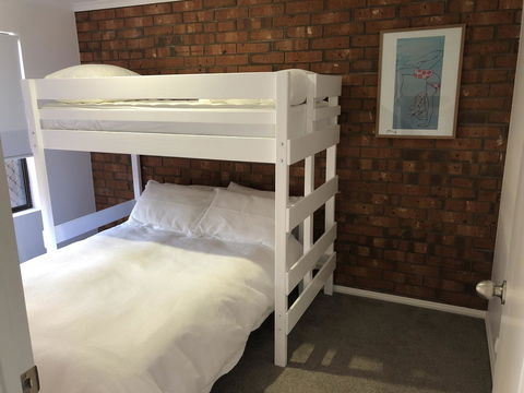 Southern Sands\' Beachfront Apartment - Perths Hotel 14